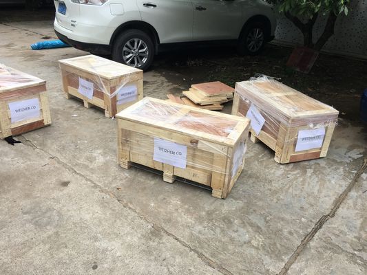 600 Single Roller Hot Melt Glue Coating Machine voor EPE EVA Sponge